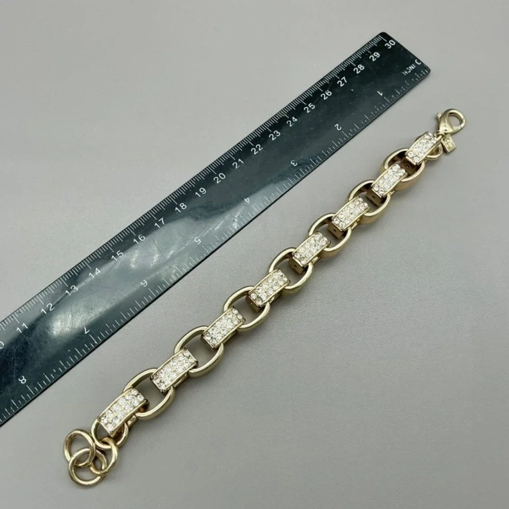 Banana Republic Bracelet Womens Gold Tone Crystal Link Chain Jewelry 7.5 Inch